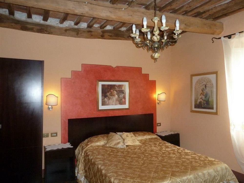 Antica Residenza Santa Chiara -City Center Lucca Exterior foto